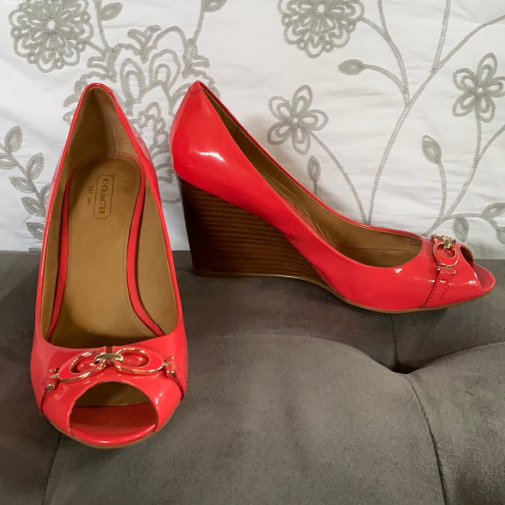 COACH Elora Patent Bright Coral Wedge